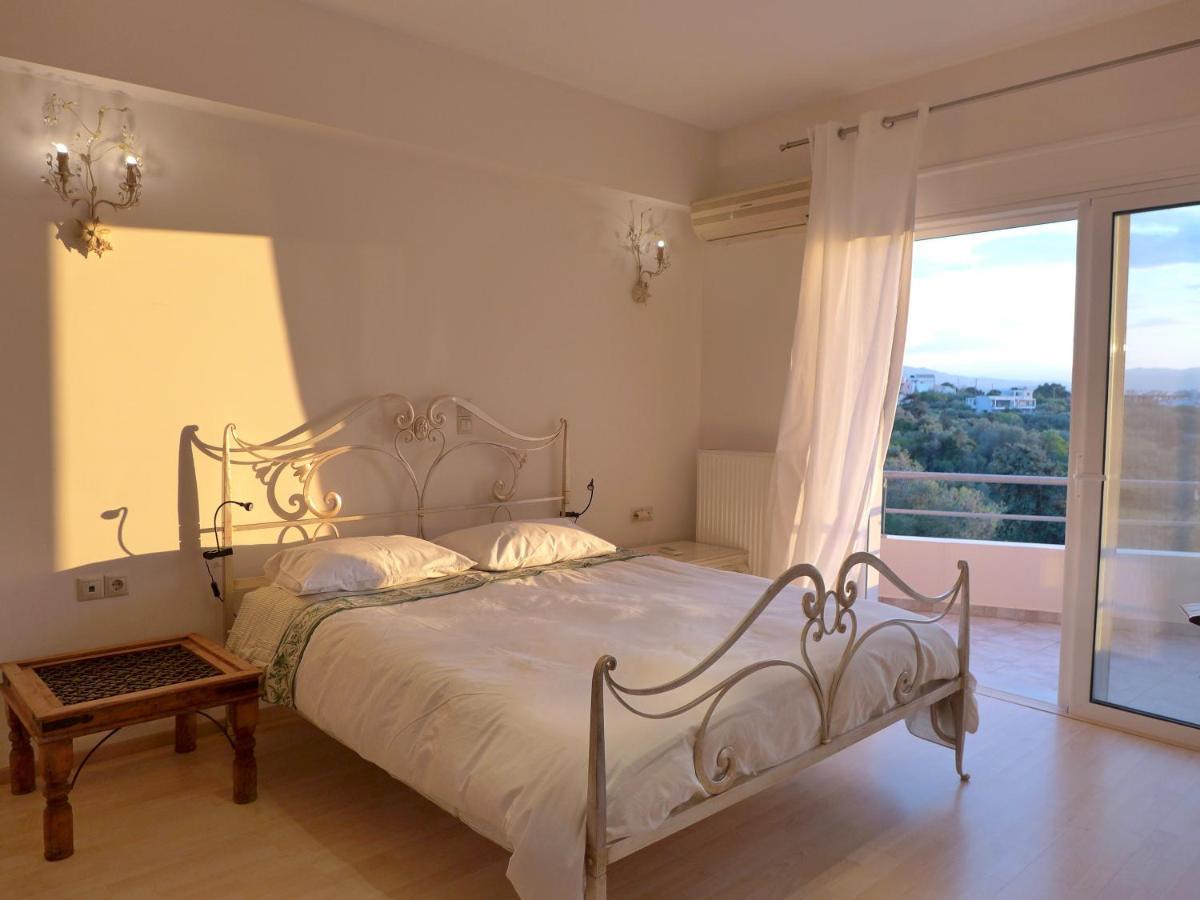 Wide-View & Quiet Apartment Chania 하니아 외부 사진