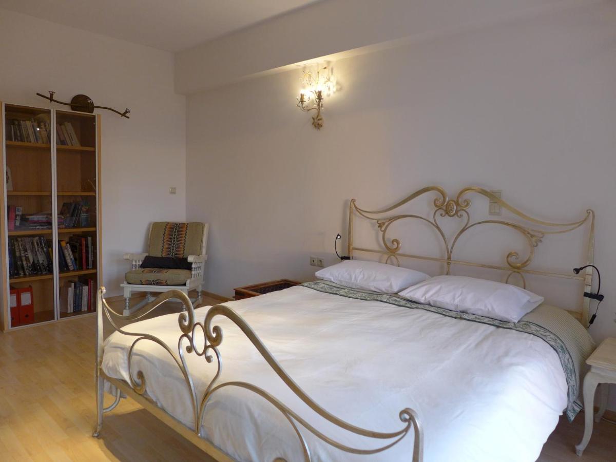 Wide-View & Quiet Apartment Chania 하니아 외부 사진