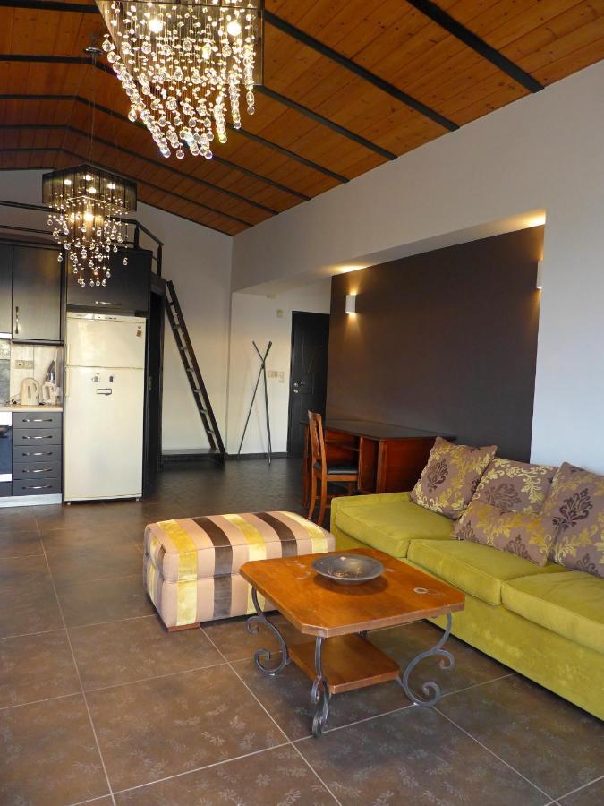 Wide-View & Quiet Apartment Chania 하니아 외부 사진
